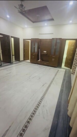 3 BHK Builder Floor For Rent in Dhakoli