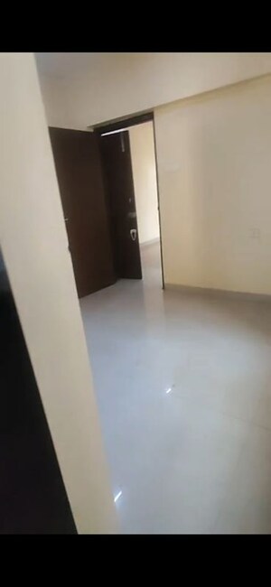 Room in 2 BHK Apartment at K Raheja Palm Court, Malad West – for Rent