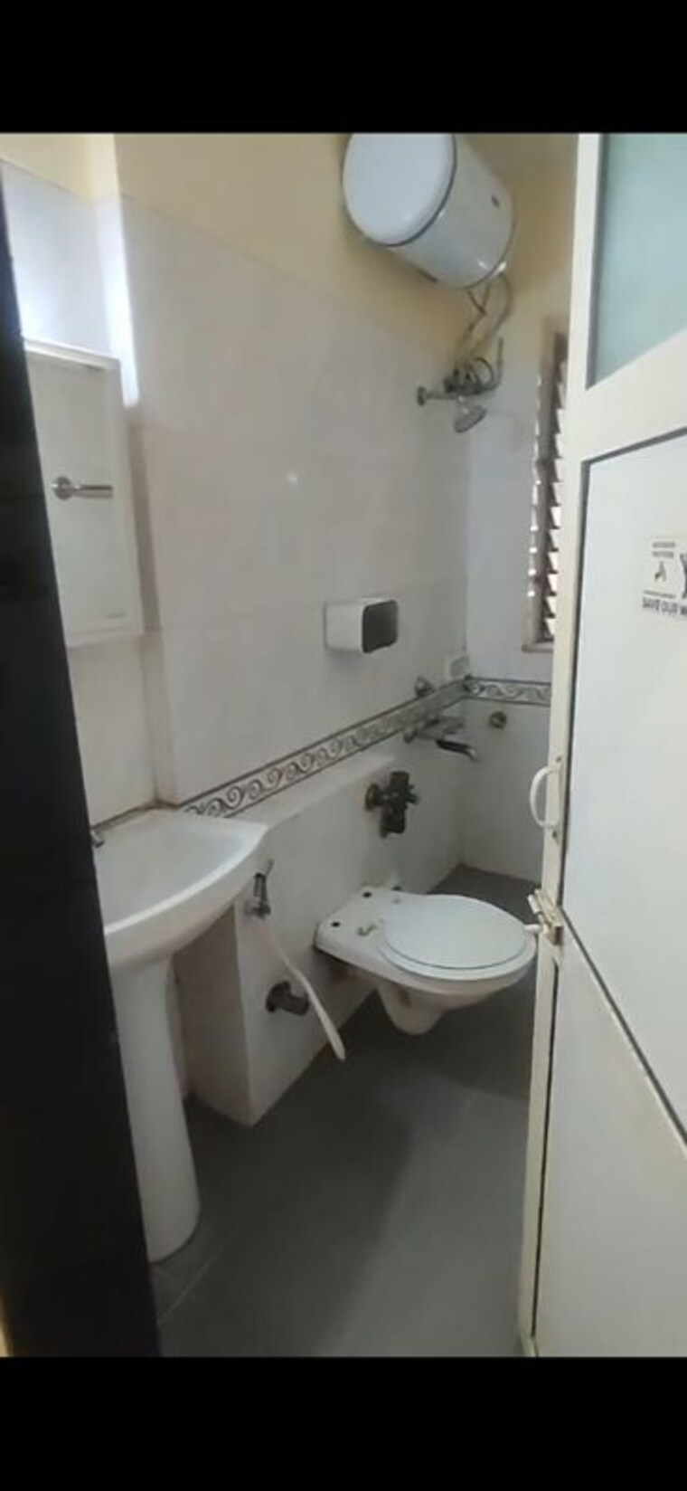 Bathroom, k-raheja-palm-court 2 Bedroom 1150 Sq.Ft. Apartment In Malad West Mumbai 10201243