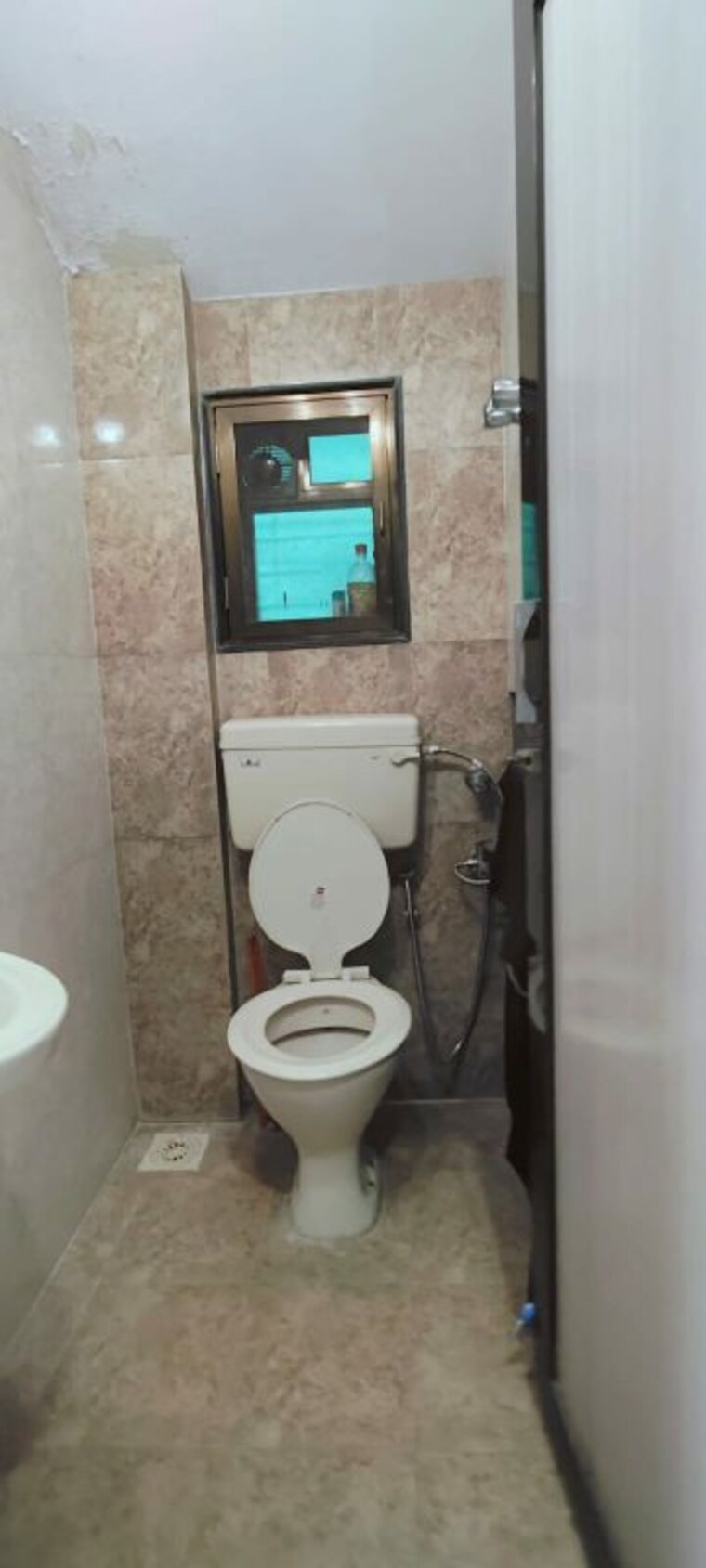 Bathroom, hiranandani-powai-park 2 Bedroom 1000 Sq.Ft. Apartment In Powai Mumbai 10201269