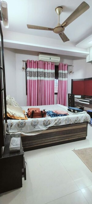 Bedroom in 2 BHK Apartment at Hiranandani Powai Park, Powai – for Rent