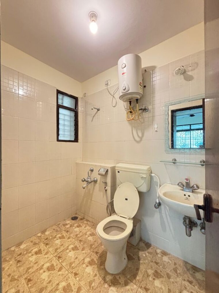 Bathroom, kaggadasapura 3 Bedroom 1600 Sq.Ft. Apartment In Kaggadasapura Bangalore 10201272