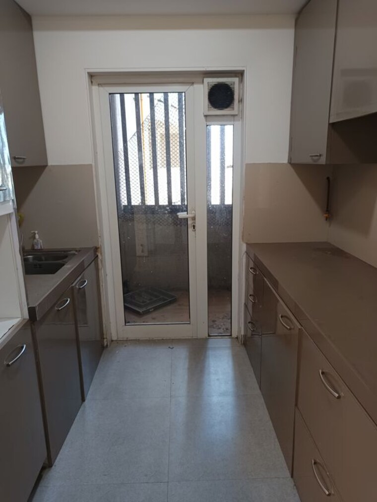 Kitchen, lodha-fiorenza 2 Bedroom 875 Sq.Ft. Apartment In Goregaon East Mumbai 10201254