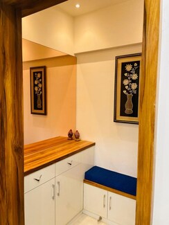 2 BHK + Extra Room Apartment For Rent in Majestique Towers East Phase 1