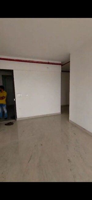 Room in 3 BHK Apartment at ND Palai Towers, Goregaon West – for Rent