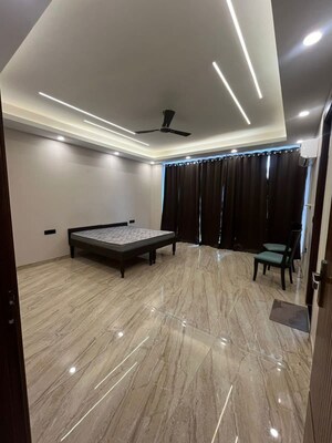 Furnished Amenities in 1 RK Builder Floor at Kohli One Malibu Town, Sector 47 – for Rent