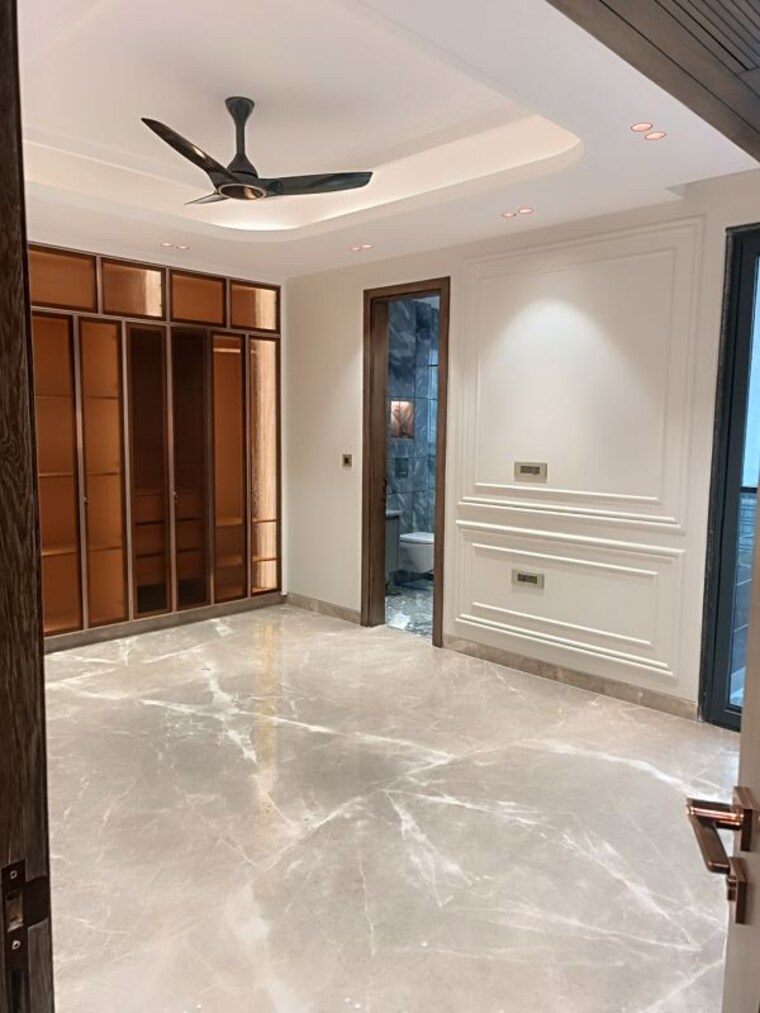 Room, chittaranjan park 4 Bedroom 3600 Sq.Ft. Builder Floor In Chittaranjan Park Delhi 10201288