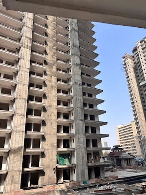 3 BHK Apartment – Exterior View View at Vrinda Heritage Skyward, Sector 1 Greater Noida - for Sale