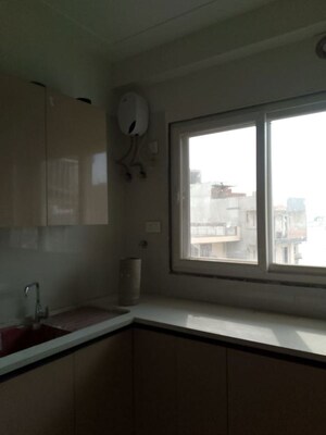 Kitchen in 3 BHK Builder Floor at Sector 46 – for Rent