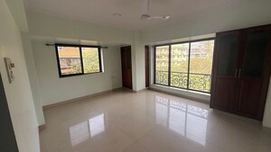 3 BHK Apartment For Rent in Bandra West