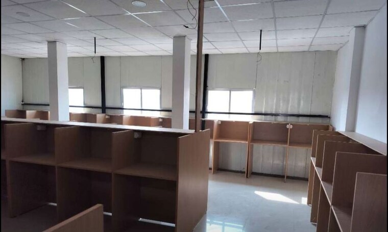Team Area, hazratganj Commercial Office Space 1800 Sq.Ft. In Hazratganj Lucknow 10201342