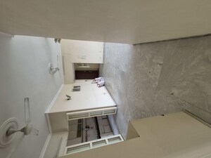 Bathroom in 3.5 BHK Builder Floor at Mayur Vihar – for Rent