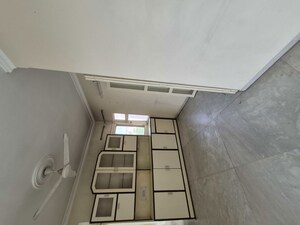 Staircase in 3.5 BHK Builder Floor at Mayur Vihar – for Rent