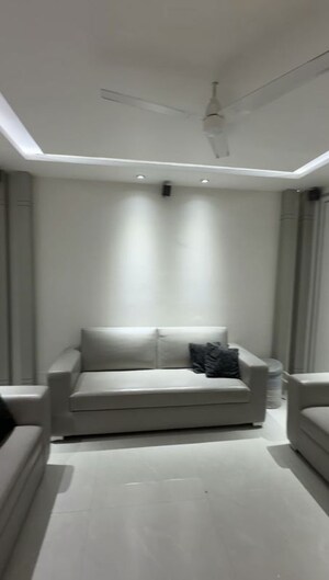 3 BHK Builder Floor For Sale in New Rajinder Nagar