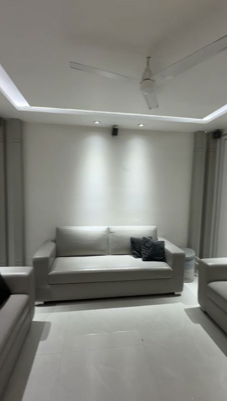 3 BHK + Pooja Room,Servant Room,Study Room,Extra Room,Basement,Store Room Builder Floor For Sale in New Rajinder Nagar