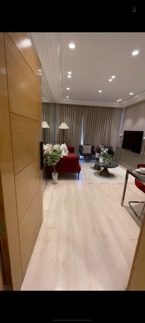 Master Bedroom in 2 BHK Apartment at Avanti Apartment, Goregaon East – for Sale