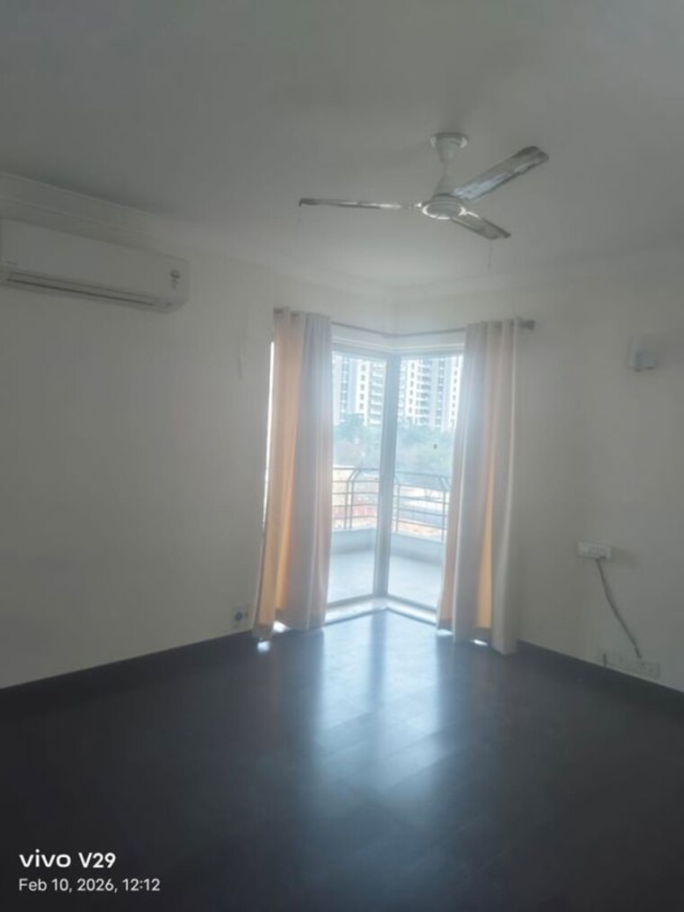 Room, signature-global-city-81 2 Bedroom 1100 Sq.Ft. Builder Floor In Sector 81 Gurgaon 10198114