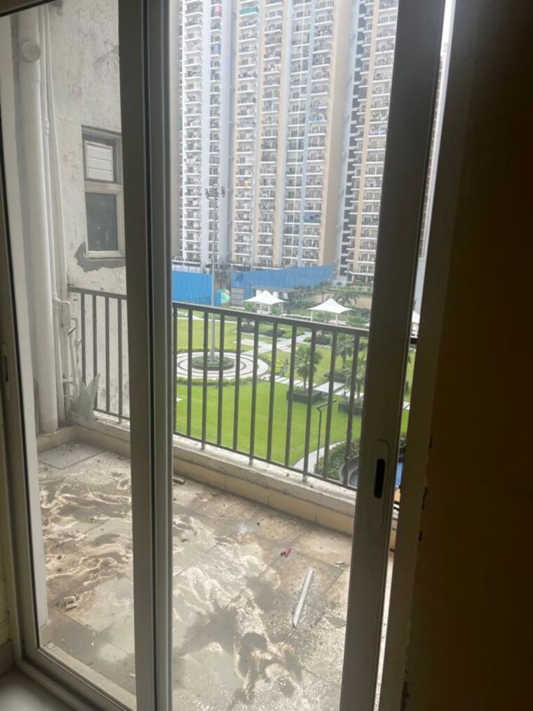 Balcony, panchsheel-greens-ii 3.5 Bedroom 1820 Sq.Ft. Apartment In Sector 16 Greater Noida Greater Noida 10201361