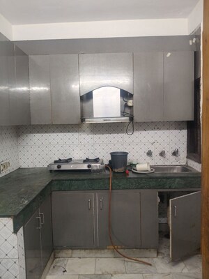 Kitchen in 1 BHK Builder Floor at Bhogal – for Rent