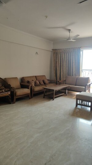 Living Room in 3 BHK Apartment at Hiranandani Meadows, Manpada – for Sale