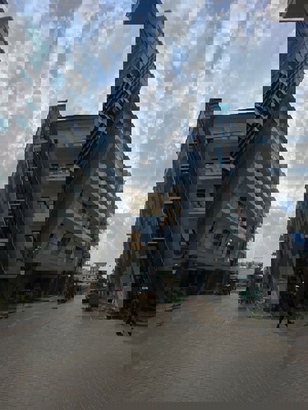 3 BHK 1500 Sq.Ft. Apartment in Signature Global City 63A