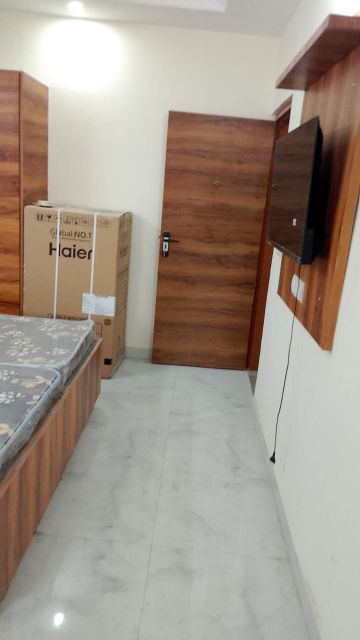 1 RkBuilder Floor For Rent in Ansal Sushant Lok I