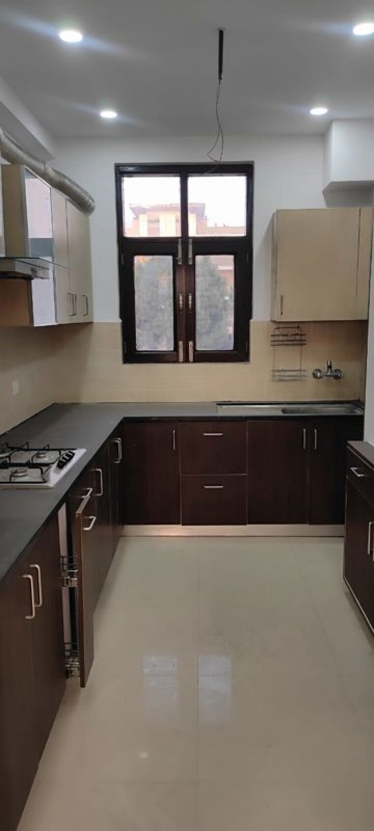Kitchen, omaxe-new-chandigarh 3.5 Bedroom 1725 Sq.Ft. Builder Floor In North Mullanpur Chandigarh 10201462