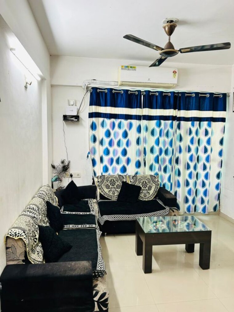 Team Area, sargasan 2 Bedroom 154 Sq.Yd. Apartment In Sargasan Gandhinagar 10201460