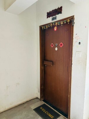 Furnished Amenities in 2 BHK Apartment at Sargasan – for Sale