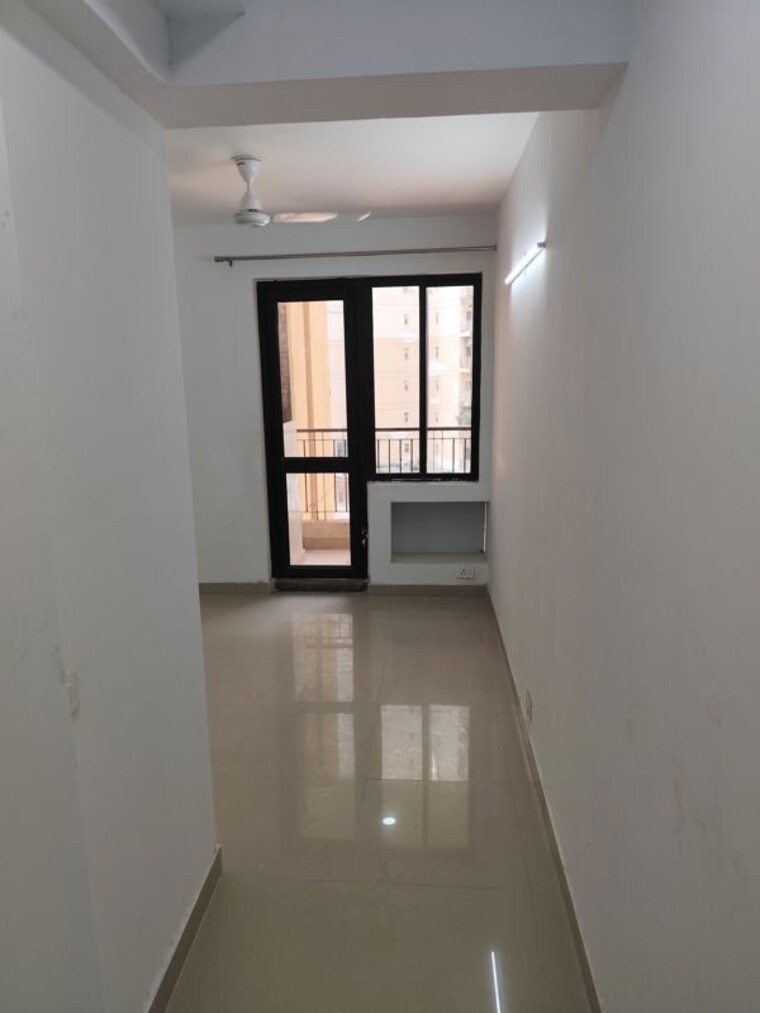 Room, rg-luxury-homes 2 Bedroom 1230 Sq.Ft. Apartment In Sector 16b Greater Noida Greater Noida 10201481