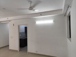 2 BHK Apartment For Rent in RG Luxury Homes