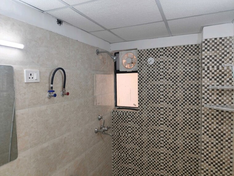 Bathroom, rg-luxury-homes 2 Bedroom 1230 Sq.Ft. Apartment In Sector 16b Greater Noida Greater Noida 10201481