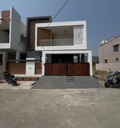 2 BHK + Pooja Room,Servant Room,Study Room,Extra Room Villa For Sale in Electronic City