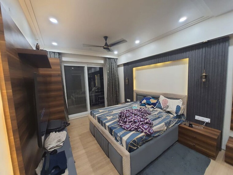 Bedroom, dlf-the-skycourt 3 Bedroom 1930 Sq.Ft. Apartment In Sector 86 Gurgaon 10201535
