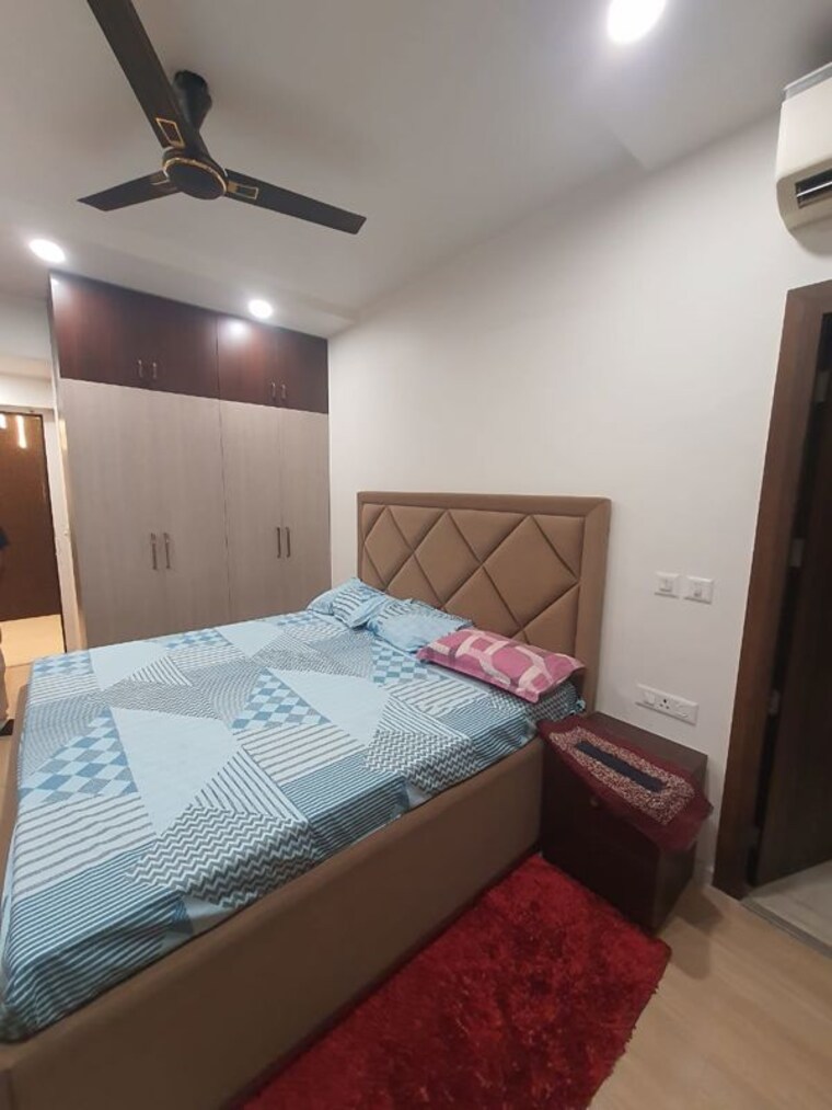 Bedroom, dlf-the-skycourt 3 Bedroom 1930 Sq.Ft. Apartment In Sector 86 Gurgaon 10201535