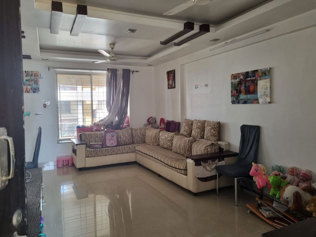 3 BHK + Study Room Apartment For Rent in Royal Heights Pune
