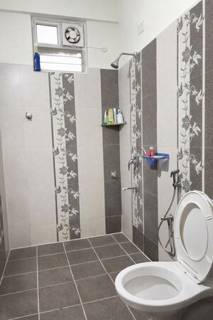 Bathroom in 3 BHK Builder Floor at Madhapur – for Rent