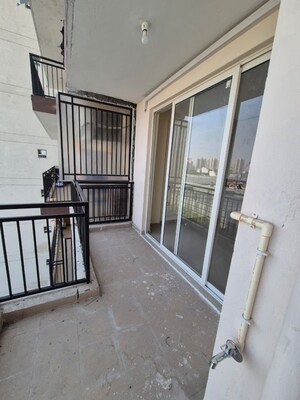 Balcony in 3 BHK Apartment at ROF Aalayas Phase 2, Sector 102 – for Rent