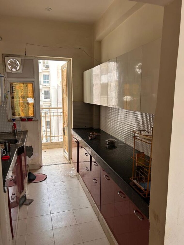 Kitchen, mapsko-royale-ville 3 Bedroom 1790 Sq.Ft. Apartment In Sector 82 Gurgaon 10201624