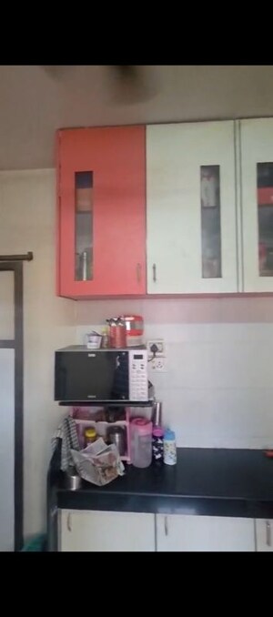 Furnished Amenities in 2 BHK Apartment at Apurva CHS Mira Road, Mira Road – for Sale