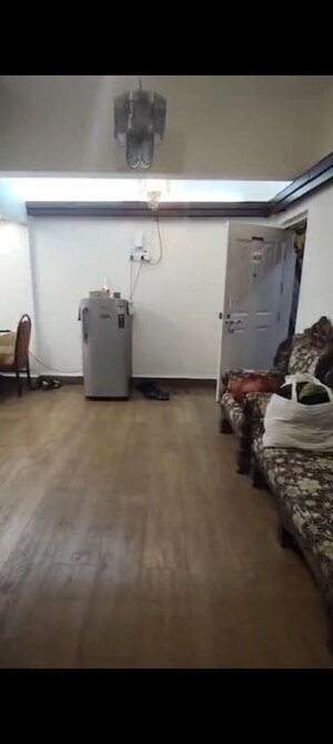 Team Area in 1 BHK Apartment at Patel Apartment, Worli – for Rent