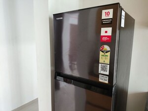 Furnished Amenities in 2 BHK Apartment at Kalpataru Immensa, Kolshet Road – for Rent