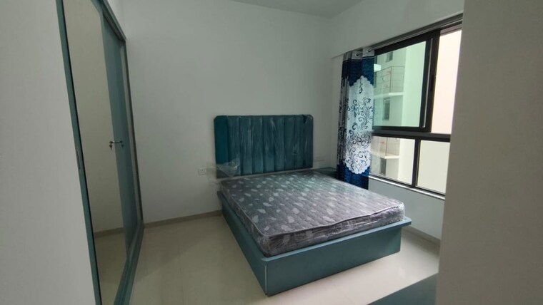 Bedroom, kalpataru-immensa 2 Bedroom 598 Sq.Ft. Apartment In Kolshet Road Thane 10201740