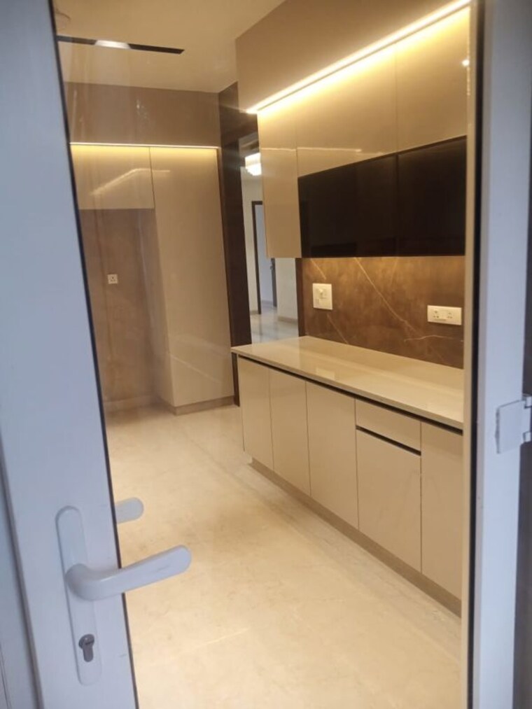 Kitchen, dlf phase i 4 Bedroom 2500 Sq.Ft. Builder Floor In Dlf Phase I Gurgaon 10201723