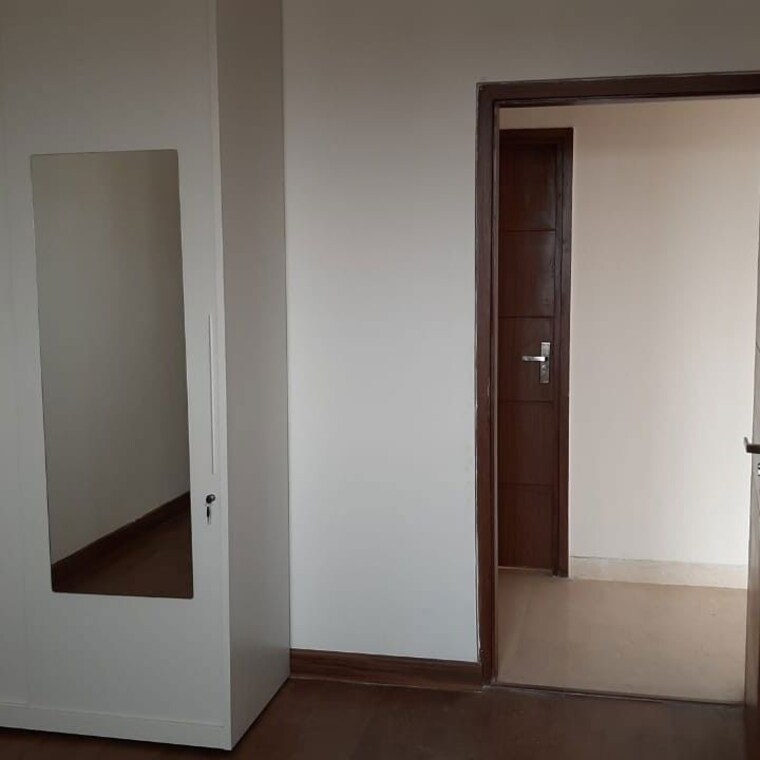Room, sector 80 3 Bedroom 1831 Sq.Ft. Builder Floor In Sector 80 Faridabad 10201804