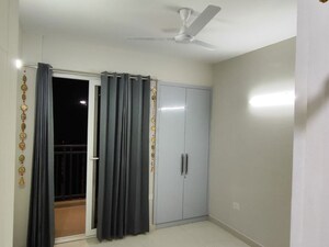 Room in 3 BHK Apartment at Eldeco Live By The Greens, Sector 150 – for Rent