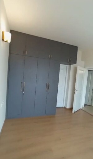 Room in 2 BHK Apartment at AIPL The Peaceful Homes, Sector 70a – for Rent