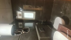 Furnished Amenities in 4 BHK Builder Floor at Dlf Phase I – for Sale