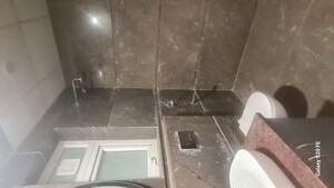 Furnished Amenities in 4 BHK Builder Floor at Dlf Phase I – for Sale