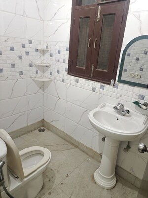 Bathroom in 1 BHK Builder Floor at AVA Court, Sector 47 – for Rent